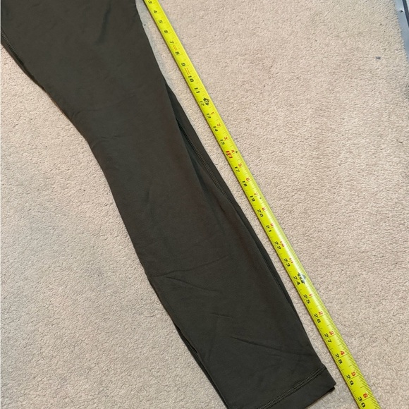 Lululemon athletica wunder lounge super high rise tight size 6 euc - Picture 6 of 6